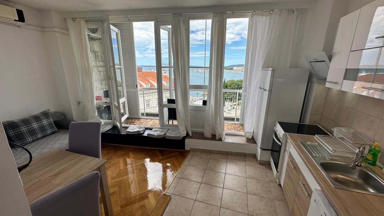 Split Apartments Trpimira Street 外观 照片